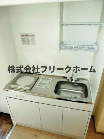 小金井市貫井南町４丁目のアパートのキッチン
