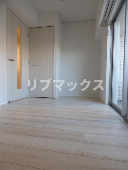 【居間・リビング】リヴシティ横濱新川町弐番館