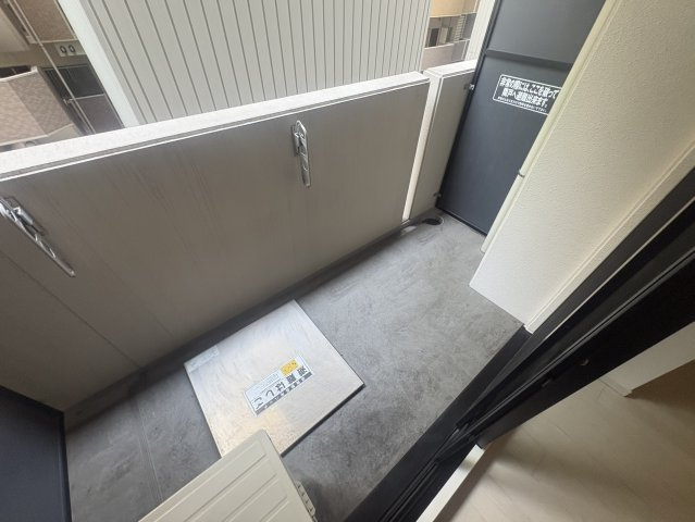 S-RESIDENCE江坂Eminenceのバルコニー