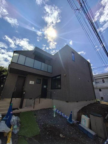 メゾン深沢中学前