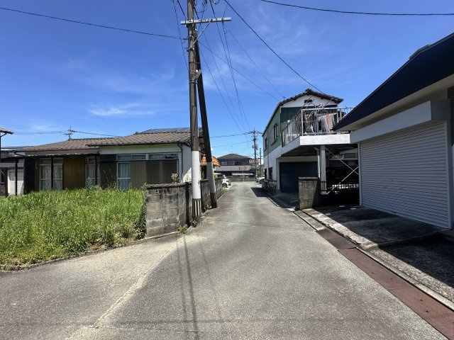 大善寺町宮本の前面道路含む現地写真