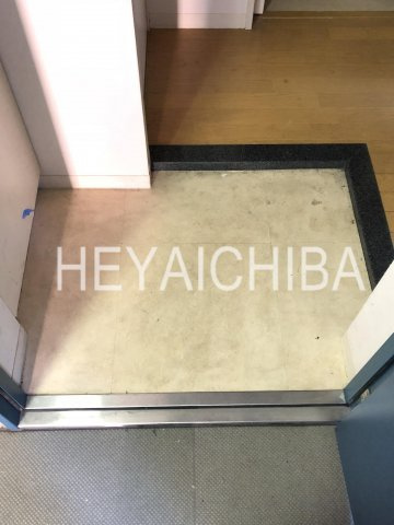 プライムステージオオシマの玄関