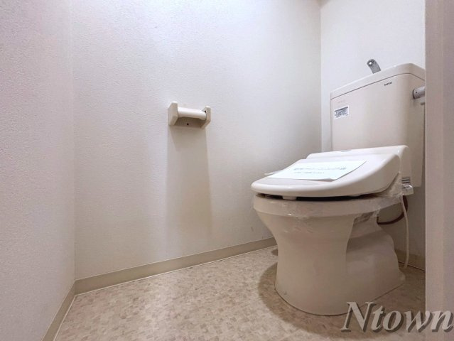 【トイレ】 | アスピラシオン名駅 | 落ち着いた色調のトイレです
