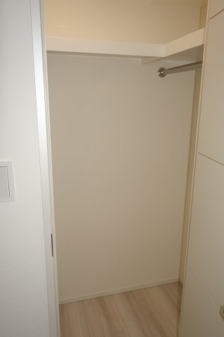 レアライズ西日暮里ノースの収納