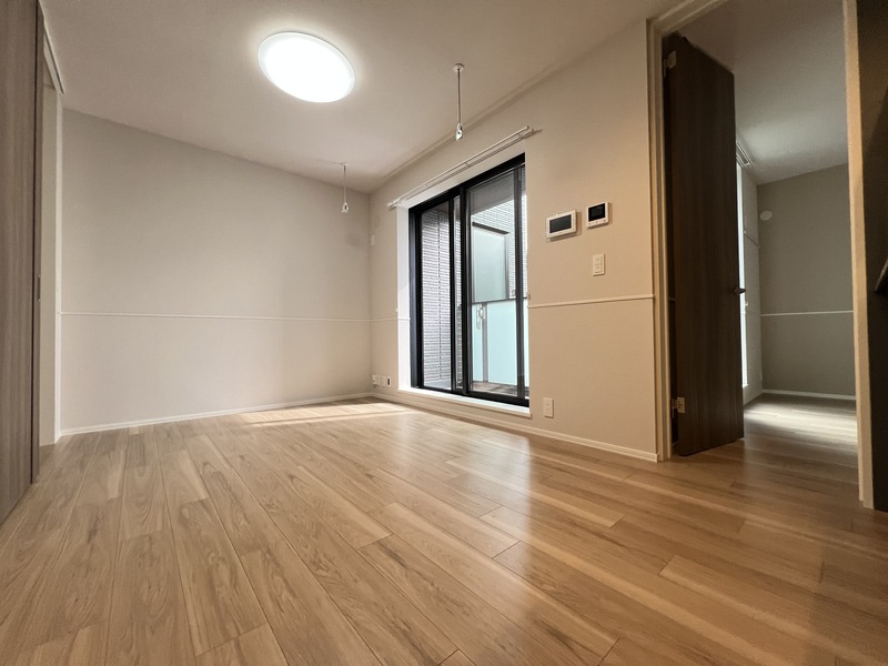 神戸市灘区篠原中町２丁目の賃貸マンションの居間・リビング