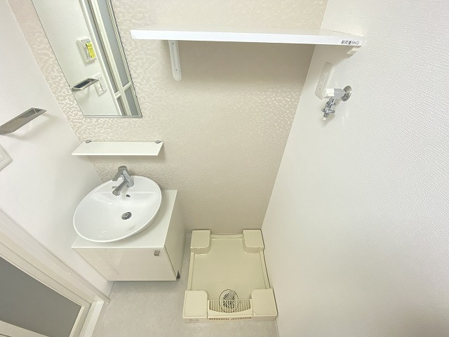 神戸市中央区楠町３丁目の賃貸マンションの洗面所