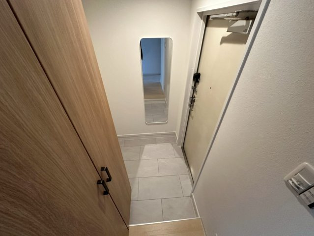 神戸市東灘区住吉本町１丁目の賃貸マンションの玄関