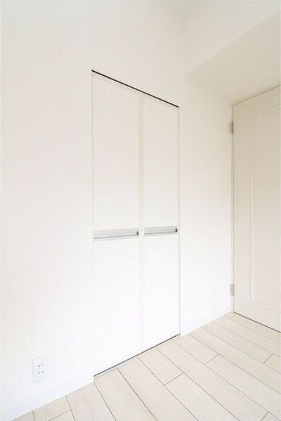 西宮市高塚町の賃貸マンションの収納