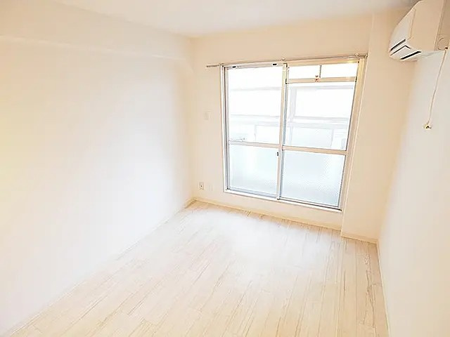 神戸市東灘区本山中町４丁目の賃貸マンションの居間・リビング