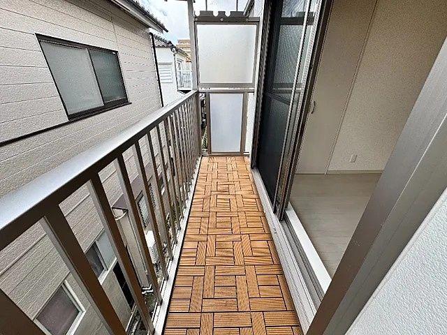 神戸市中央区中島通３丁目のテラスのバルコニー