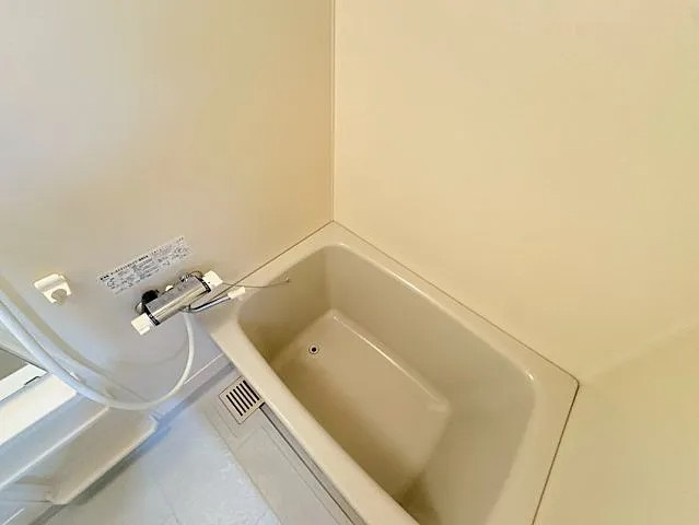 ビエント六甲１の浴室