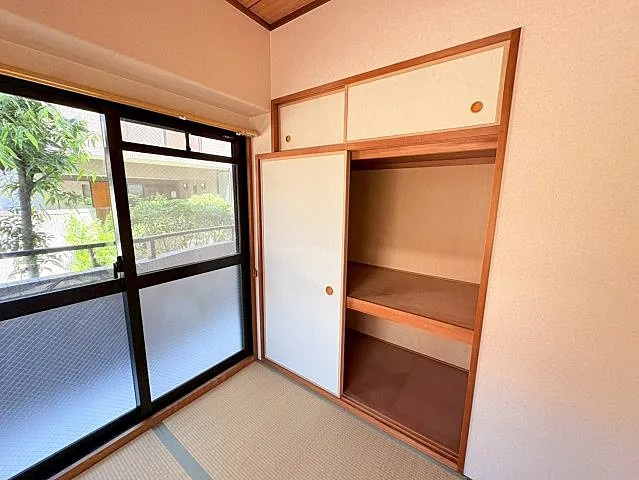 ビエント六甲１の収納