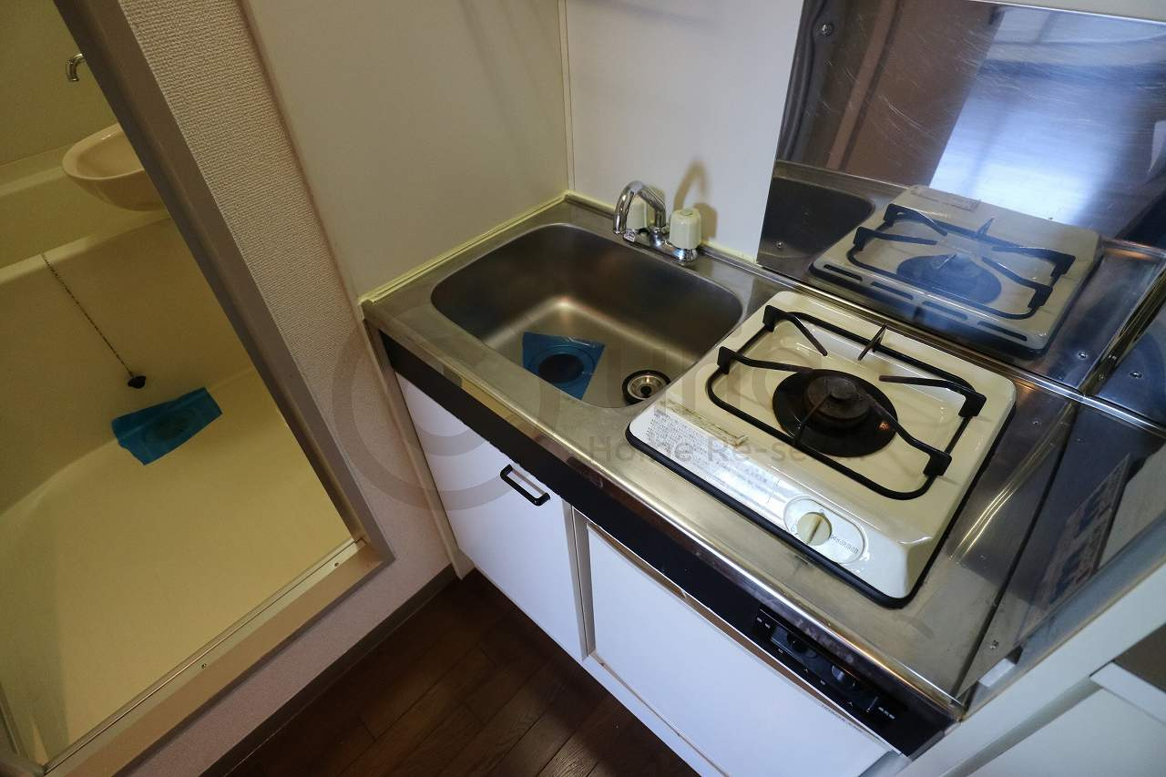 神戸市灘区大石南町１丁目の賃貸マンションのキッチン