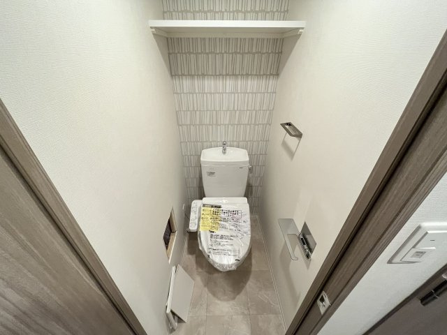 神戸市中央区加納町３丁目の賃貸マンションのトイレ