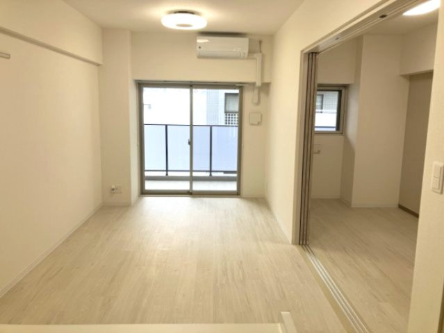 神戸市中央区生田町２丁目の賃貸マンションの居間・リビング