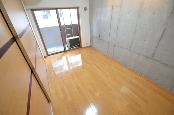 神戸市中央区元町通６丁目の賃貸マンションの洋室