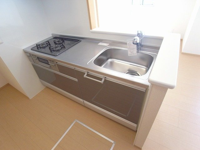 神戸市中央区山本通２丁目のアパートのキッチン