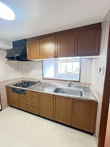 西宮市甲子園五番町の賃貸マンションのキッチン