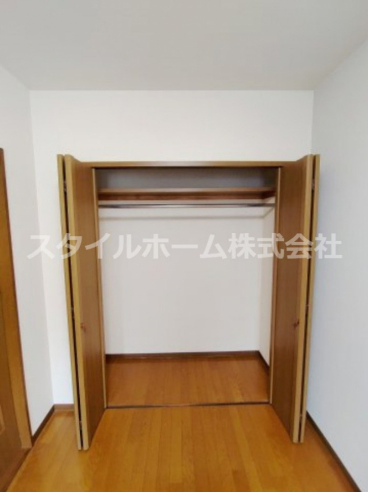 セントレアⅠの収納|別部屋写真です。