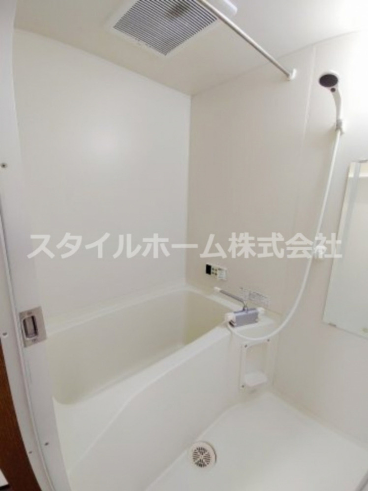 セントレアⅠの浴室|別部屋写真です。