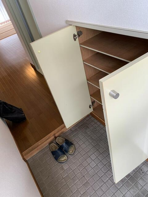 コンフォート百合ヶ丘の玄関