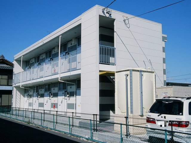 レオパレスＴＡＫＡＨＡＳＨＩ　Ｈｏｍｅｓの外観