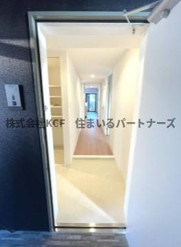 プラージュポインテ六ツ門の玄関|
