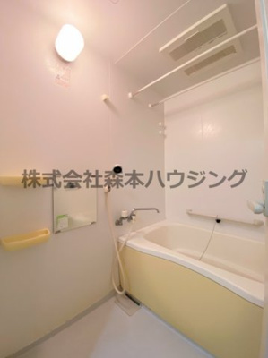 【浴室】 | 　ファムール忍ヶ丘 | 日々の暮らしに欠かせないお風呂です