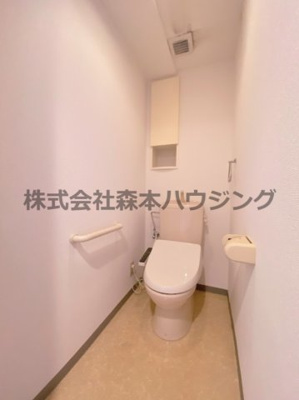 【トイレ】 | 　ファムール忍ヶ丘 | 落ち着いたトイレです