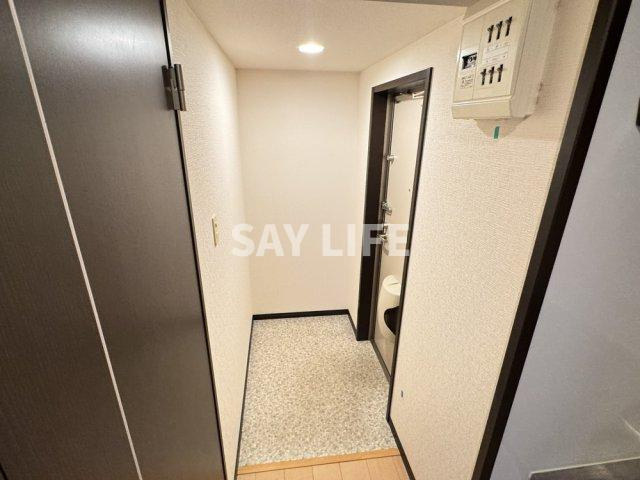 リバーサイド金岡七番館の玄関