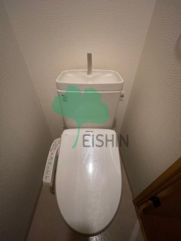 ビュー博多のトイレ|清潔感のあるトイレです。