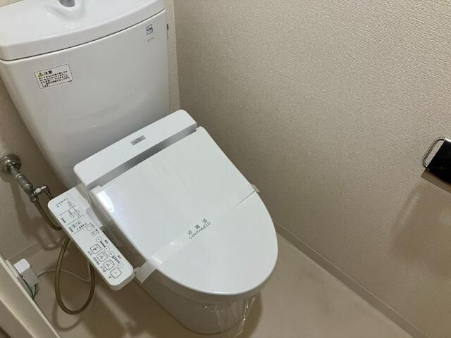 ビーロット新御徒町レジデンスのトイレ