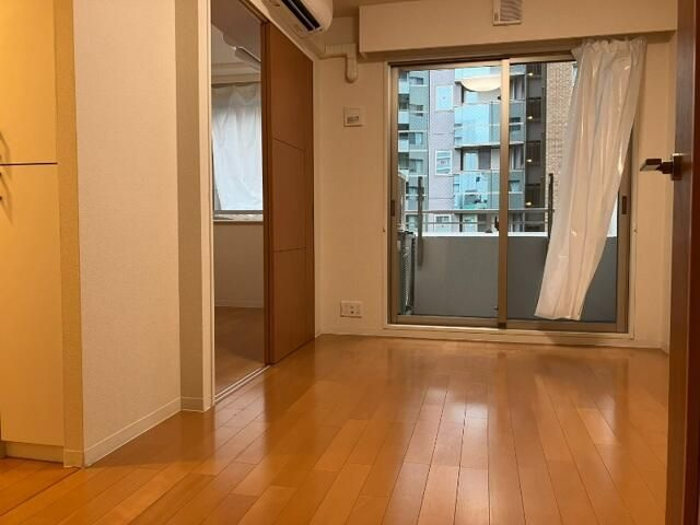 ビーロット新御徒町レジデンスの居間・リビング