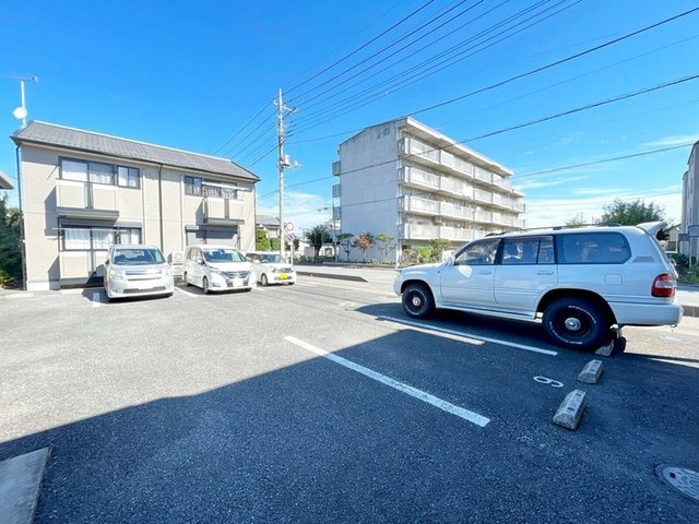 アムール　Ｂの駐車場|駐車場