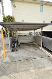 ♪屋根付き駐輪場♪