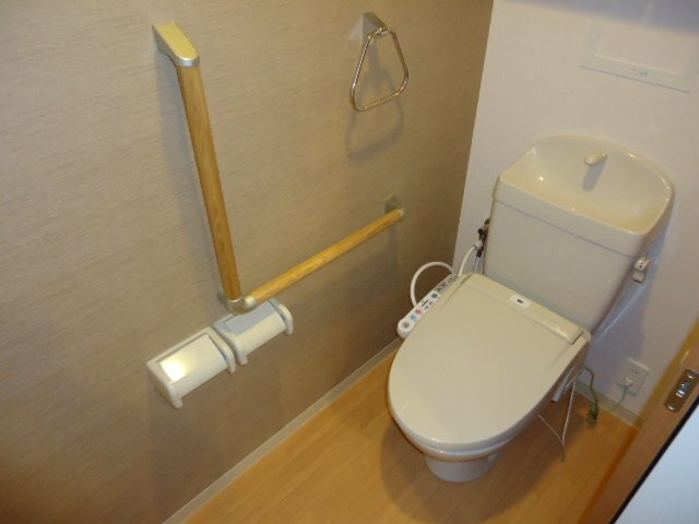 サンライズ・Ｙのトイレ|シャワー付トイレ