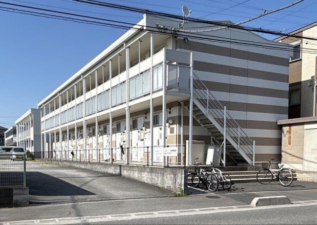 レオパレスＭＯＲＥの外観