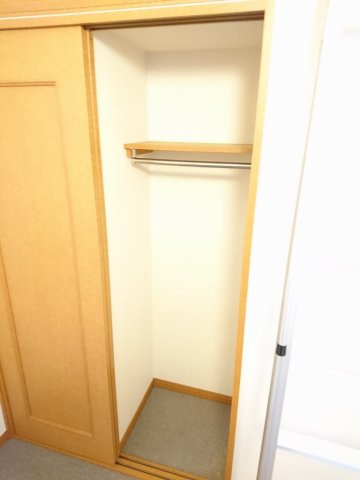 レオパレスコートハウス南平Ｃの内装
