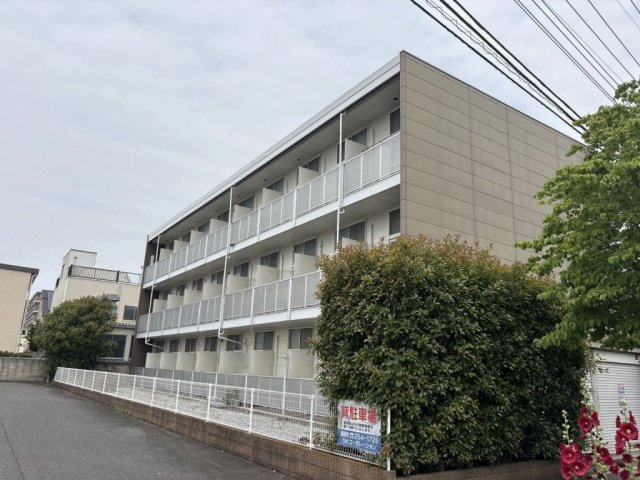 レオパレスヴァンセートの外観