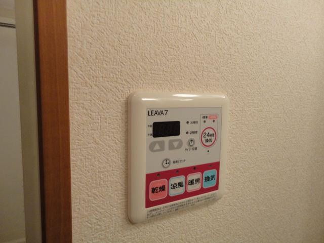 エスポアールの内装|カメラ付インターホン
