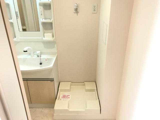 プレジールのその他|洗濯機置場