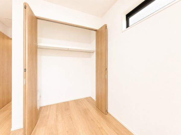 横浜市戸塚区上柏尾町の新築一戸建の収納|豊富な収納スペース。
収納が多いとお部屋が広く使えます！