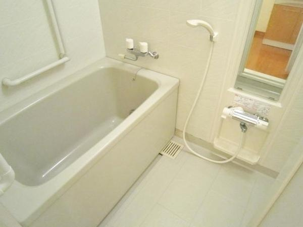 サンブリッジの浴室|■別部屋イメージ写真