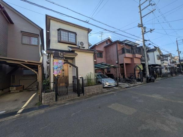 【前面道路含む現地写真】