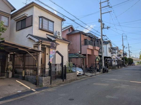 【前面道路含む現地写真】