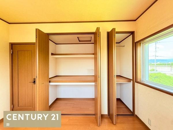 和歌山市上三毛　中古戸建の収納