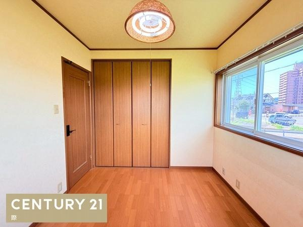 和歌山市上三毛　中古戸建の洋室