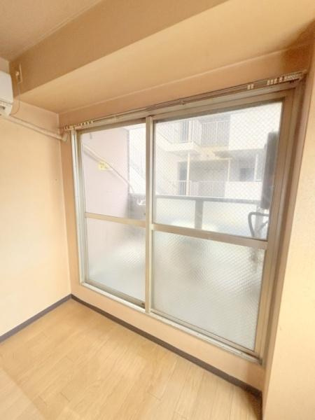 ラパンジール市岡元町の洋室