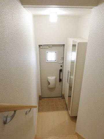【玄関】 | ロアンジュ　Ａ