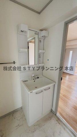 仲介手数料0円！エレガンス柴の洗面所